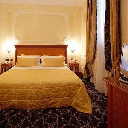 Dei Consoli Vaticano 4*