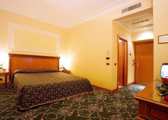 Dei Consoli Vaticano Roma