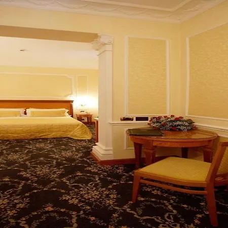 Dei Consoli Vaticano