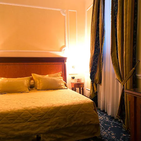 Ξενοδοχείο Dei Consoli Vaticano 4*