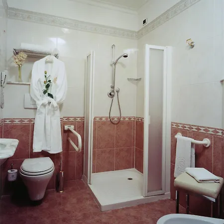 Dei Consoli Vaticano Hotel 4*