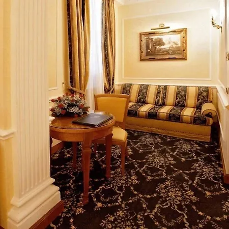 Ξενοδοχείο Dei Consoli Vaticano 4*