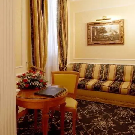 Dei Consoli Vaticano فندق 4*