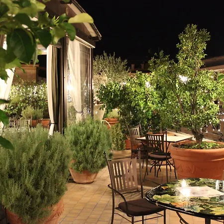 Dei Consoli Vaticano Hotell 4*